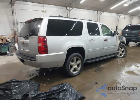 2013 Chevrolet Suburban 1500 Ltz from USA, damaged, VIN 1GNSKKE79DR276710
